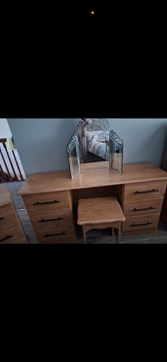 Dressing table with mirror and locker