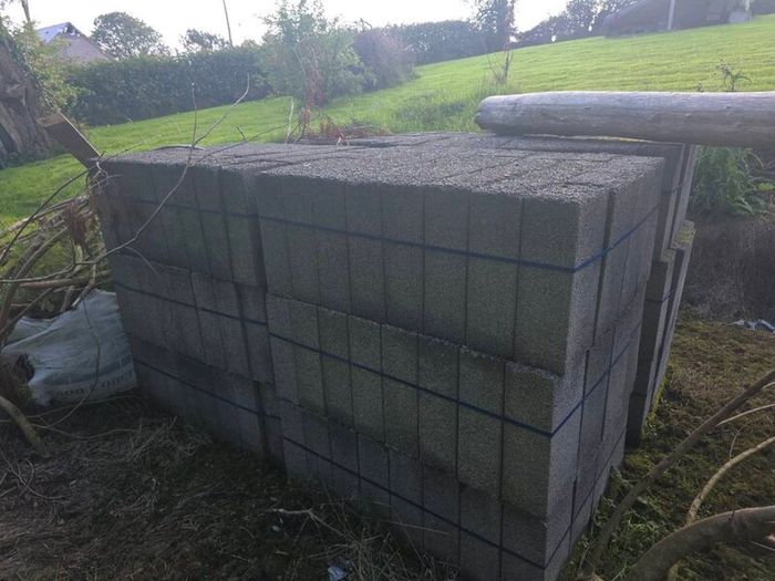 6 inch solid block's. 768 no.
