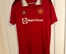 Manchester United Adidas 2022/23 Home Jersey - men's size large