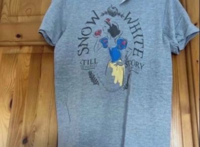 snow white t-shirt