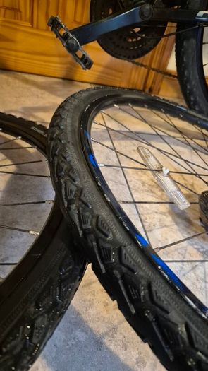carrera mtb mountain bike