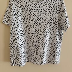 Womens t-shirt size large