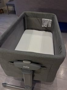 Joie Roomie Glide Bedside Crib & Co-Sleeper