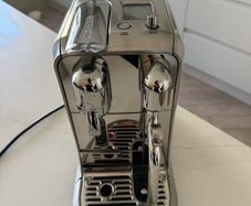 Nespresso Creatista Plus  Excellent Condition