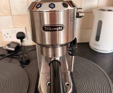 Delonghi Dedica Coffee Machine
