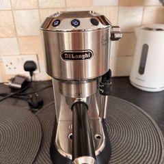 Delonghi Dedica Coffee Machine