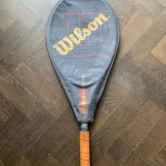 tennis racket