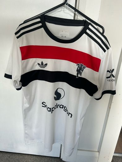 Manchester United Adidas Jersey