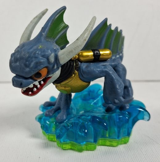 Selection Of skylander figures