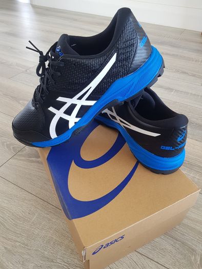 Mens Sports Shoes UK Size 11