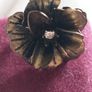 Beautiful vintage flower ring. Image 4