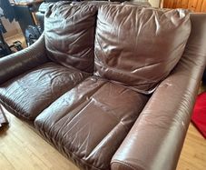 2 & 3 Seater Leather Sofas