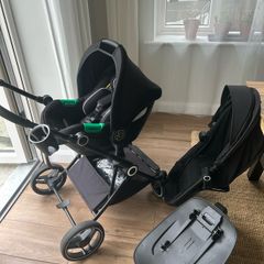 Ickle Bubba Atom All in One iSize Travel System  Good Condition