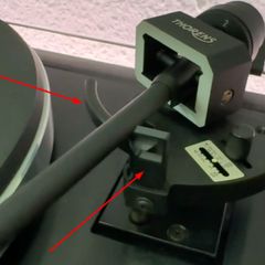 Thorens TP90 Tonearm Rest Clip TD 320, 520, 2001 Turntable Repair Part