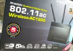ASUS RT-AC68U wireless router Gigabit Ethernet Dual-band (2.4 GHz / 5 GHz) - dual core, mesh