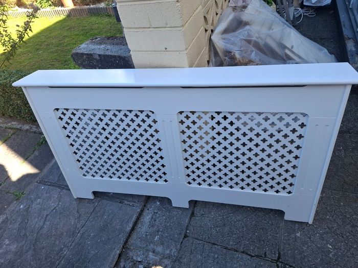 Radiator cover