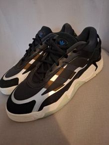 adidas originals Niteball II trainers/ size UK 10
