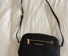 Hand bag