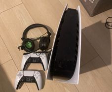 PlayStation 5 disc