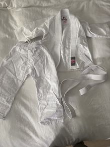 Danrho Dojo Line Judo Gi Set Size 110