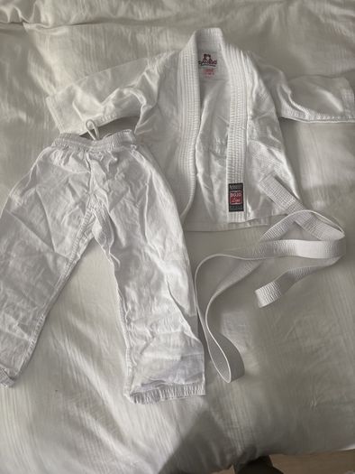 Danrho Dojo Line Judo Gi Set Size 110