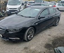 21 opel insignia Grand Sport Sri-1.6
