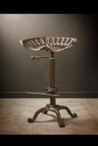 NEW Cast Iron Tractor Style Kitchen Bar Stool Vintage Style