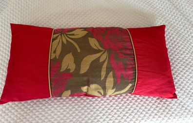 Red cushion