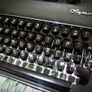 OLYMPIA SM3 typewriter working order Image 4
