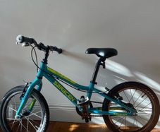 Saracen Manta 16 inch age 5-7