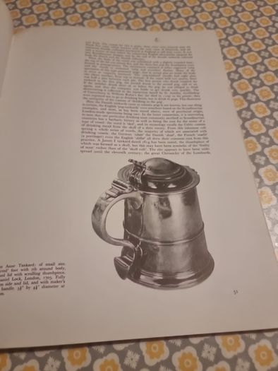 Investing in Silver - Softcover  Eric Delieb
