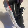 nike runners 2 pairs Image 3