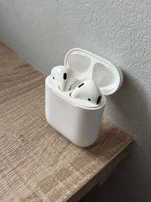 Apple airpods