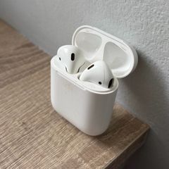 Apple airpods