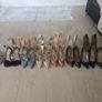 14 pairs of women's shoes Image 2
