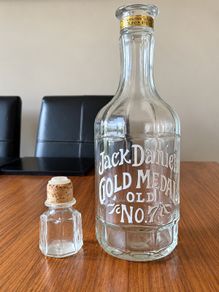 Jack Daniels 1904 Gold Medal 1.5L Decanter  Original Stopper  Collectors Piece