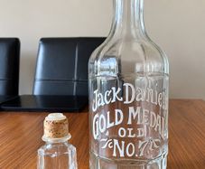 Jack Daniels 1904 Gold Medal 1.5L Decanter  Original Stopper  Collectors Piece