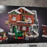 LEGO Christmas/ Winter Village Lodge Image 8