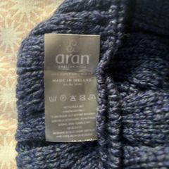 Aran Woollen Mills 'diamond stitch' snood. Brand new with labels. 100% super soft wool. Navy.