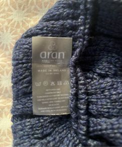 Aran Woollen Mills 'diamond stitch' snood. Brand new with labels. 100% super soft wool. Navy.