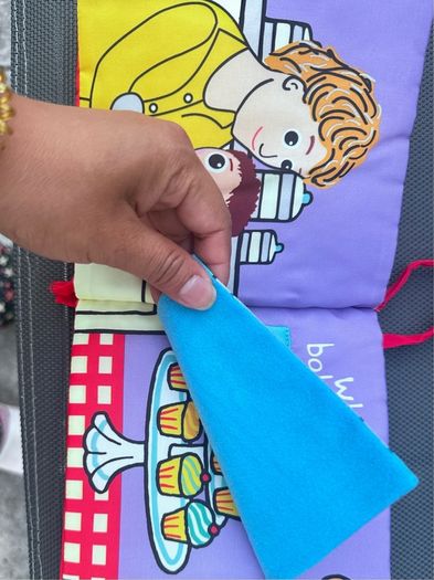 jollybaby soft book Beand New Grandma