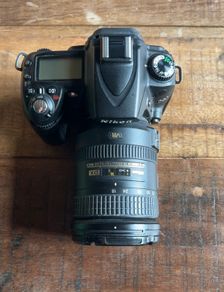 Nikon D90 + AF-S Nikkor 18-200mm Lens