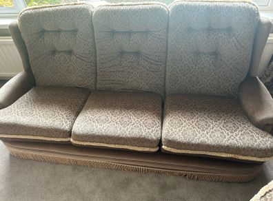 Sofa, armchairs & footstools