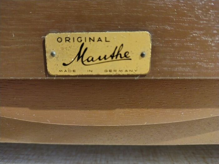 Vintage 1960s Mauthe German Chiming Mantel Clock
