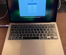 Macbook Air M1 8GB/512GB/8-core (2020)
