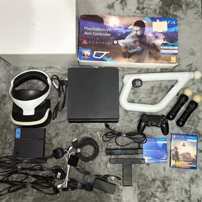 Sony PS4 Slim PlayStation VR Bundle 2 Move Controllers Aim Controller Games