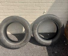 2 free Tyres