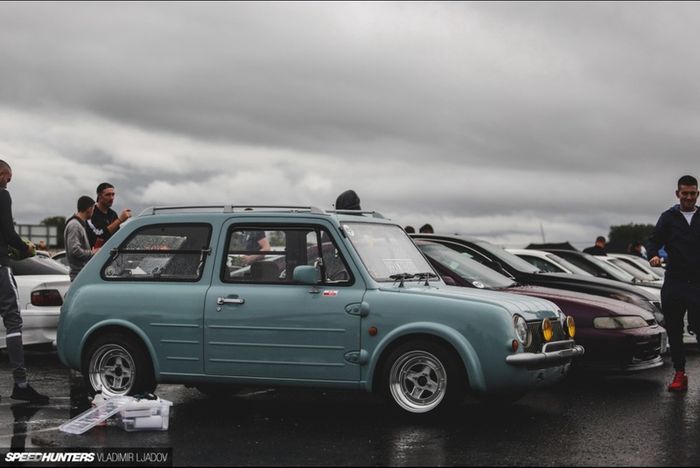 Japanese Import 1990 Nissan Pao ( exceptional condition )
