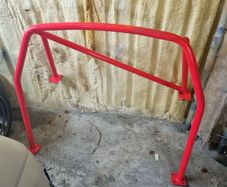 R32 skyline bolt in half roll cage