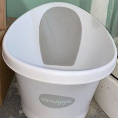 Shnuggle Baby Bath